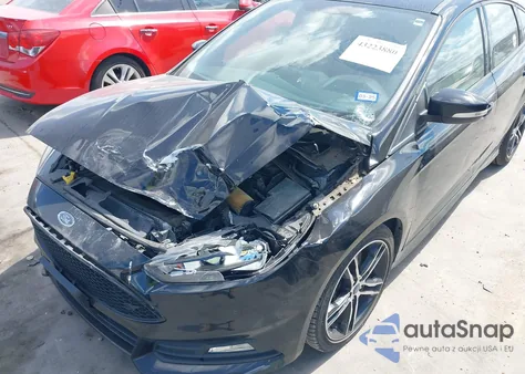 2017 Ford Focus St from USA, damaged, VIN 1FADP3L93HL303279